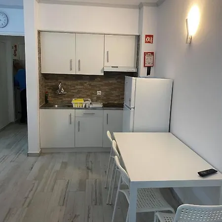 Excelente Vista Sobre Cidade E Rio - 7º Andar Apartamento Portimão